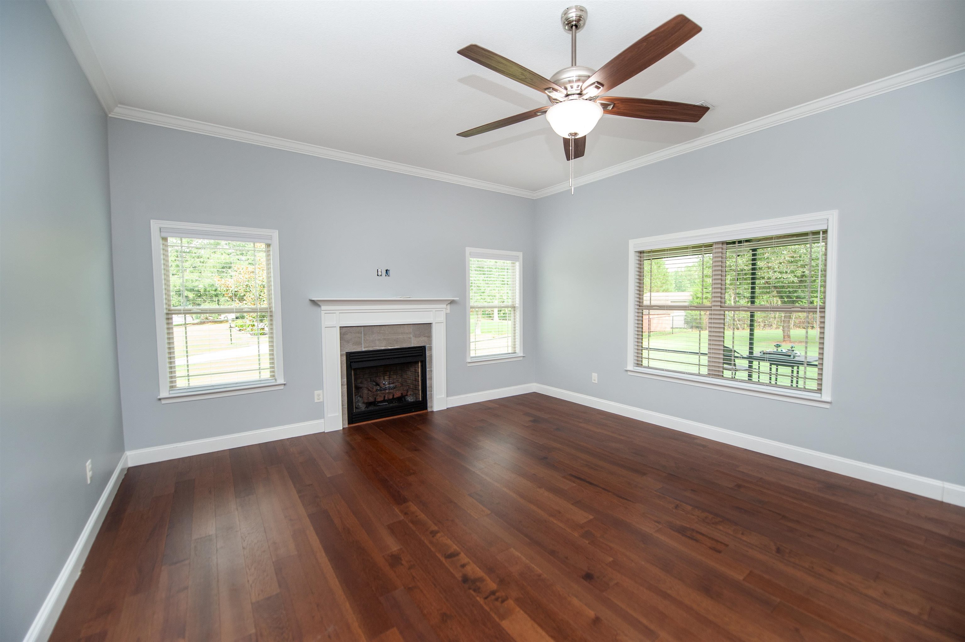 215 Zoar Heights Road Greer, SC 29651 - Photo 4 of 35 Gallery Image 4