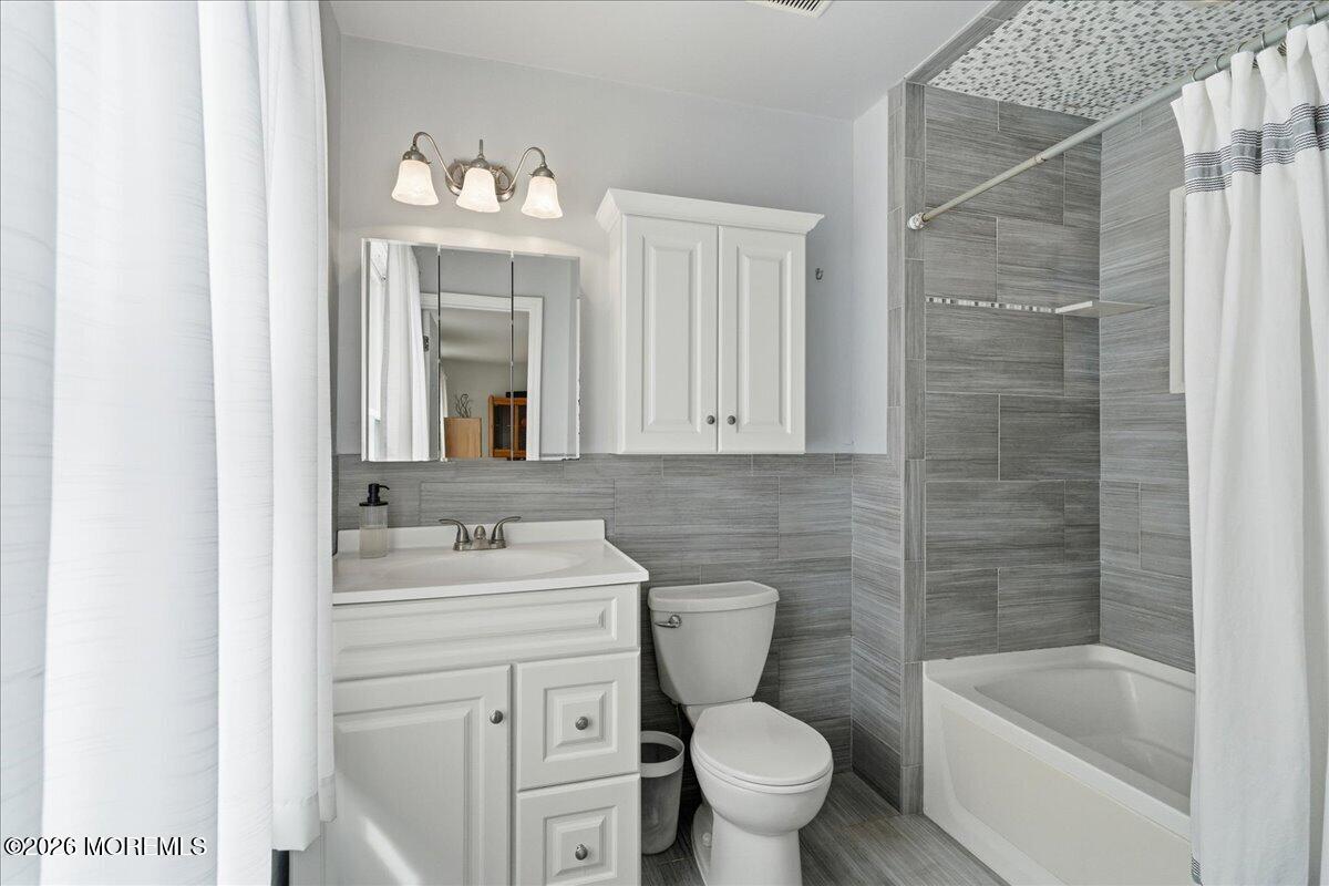 8 Moss Haven Way Howell, NJ 07731 - Photo 34 of 57 44-8 Moss Haven Way44