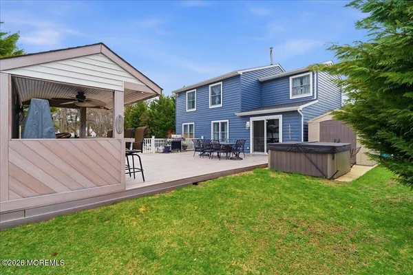 $899,000 | 8 Moss Haven Way, Howell, NJ 07731
