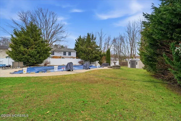 $899,000 | 8 Moss Haven Way, Howell, NJ 07731