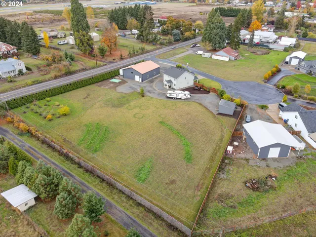 $954,900 | 13920 Lucia Lane, Mulino, OR 97042