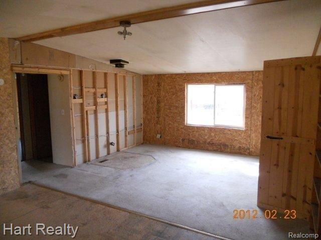 2715 Port Austin Road Port Austin, MI 48467 - Photo 6 of 12 010.jpg