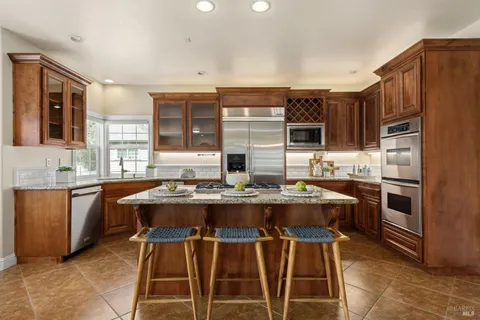 $2,195,000 | 8788 Logan Place, Cotati, CA 94931