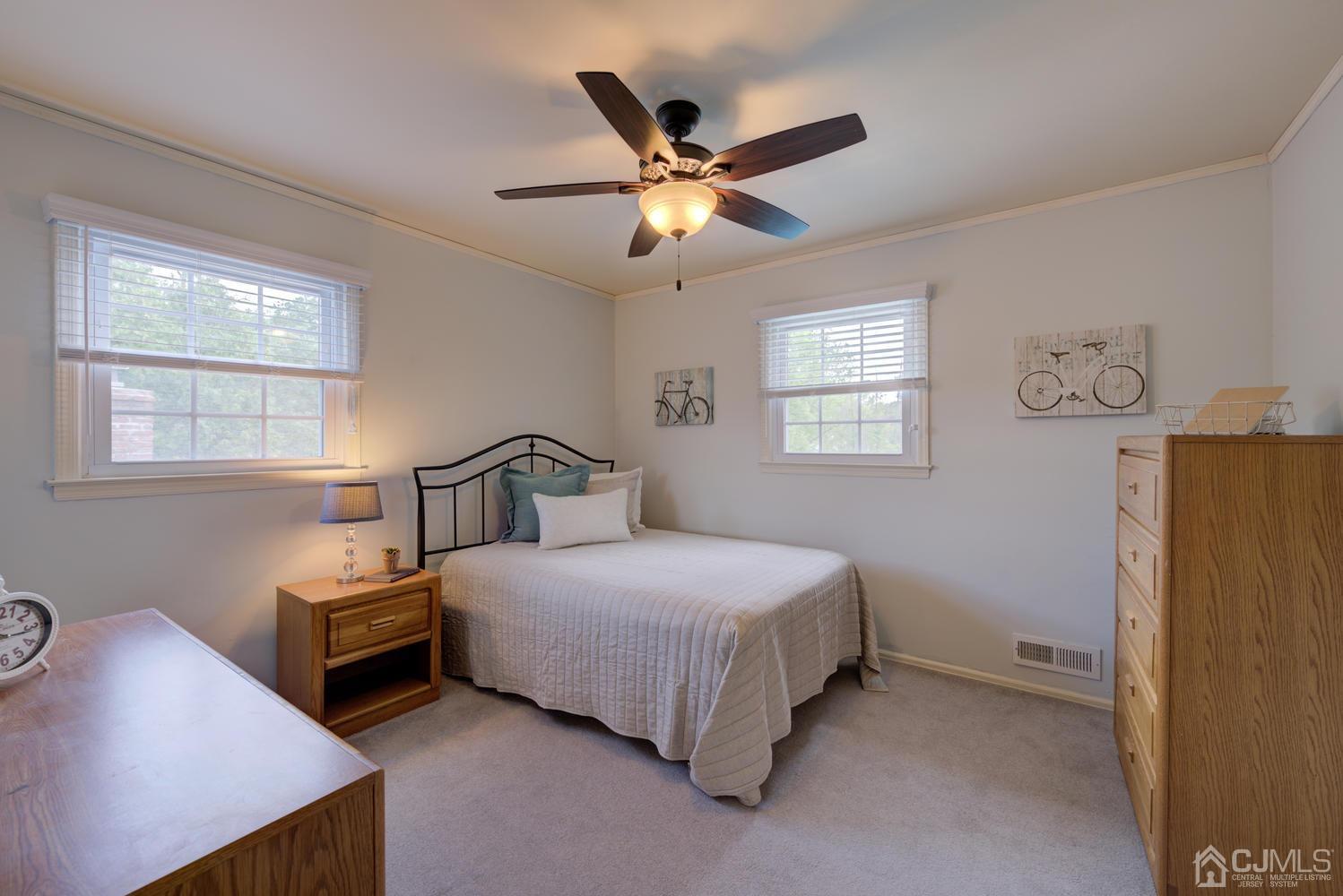 27 Alexander Road East Brunswick, NJ 08816 - Photo 17 of 25 Gallery Image 17