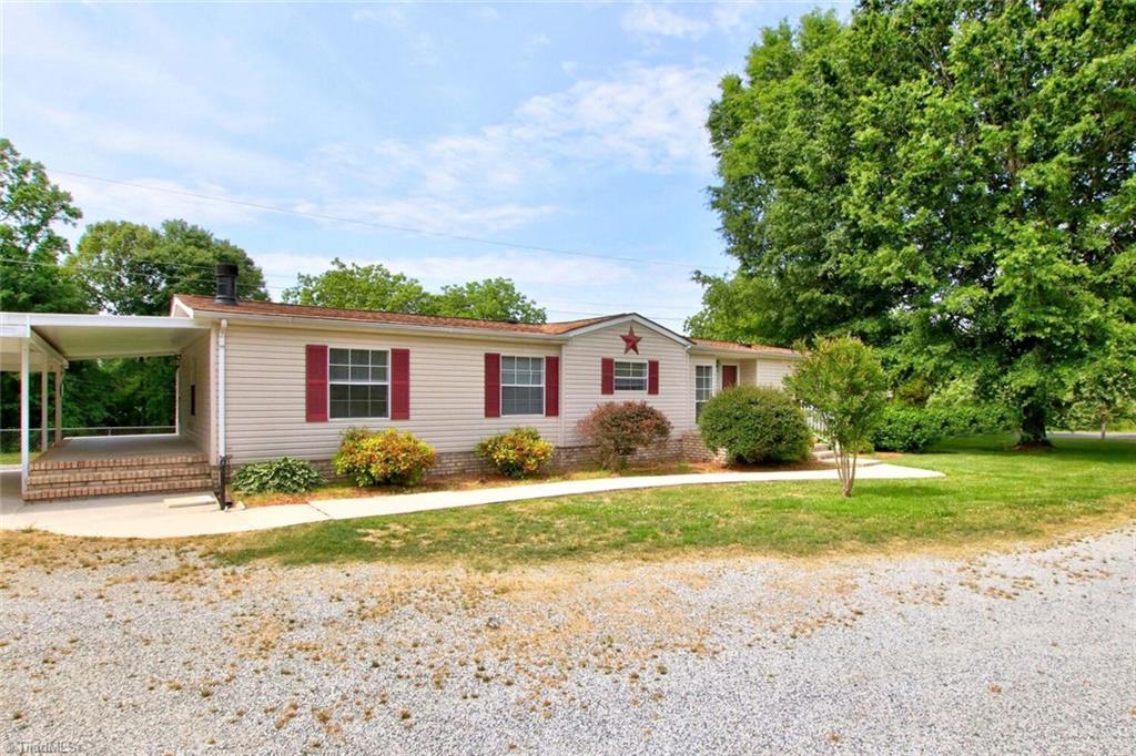 255 Beck Road Salisbury, NC 28144 - Photo 2 of 42 Gallery Image 2