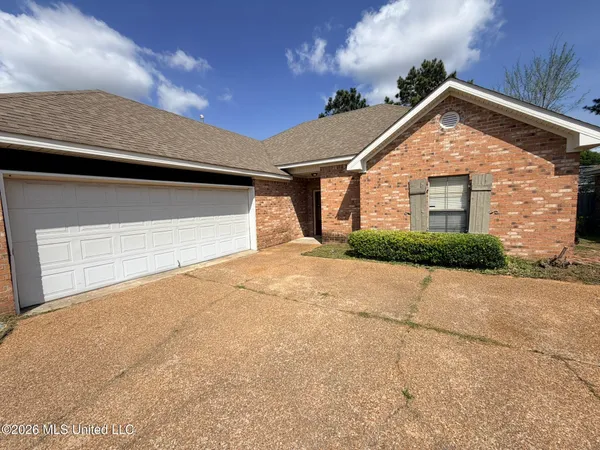 $2,100 | 224 Jack's Place, Brandon, MS 39047