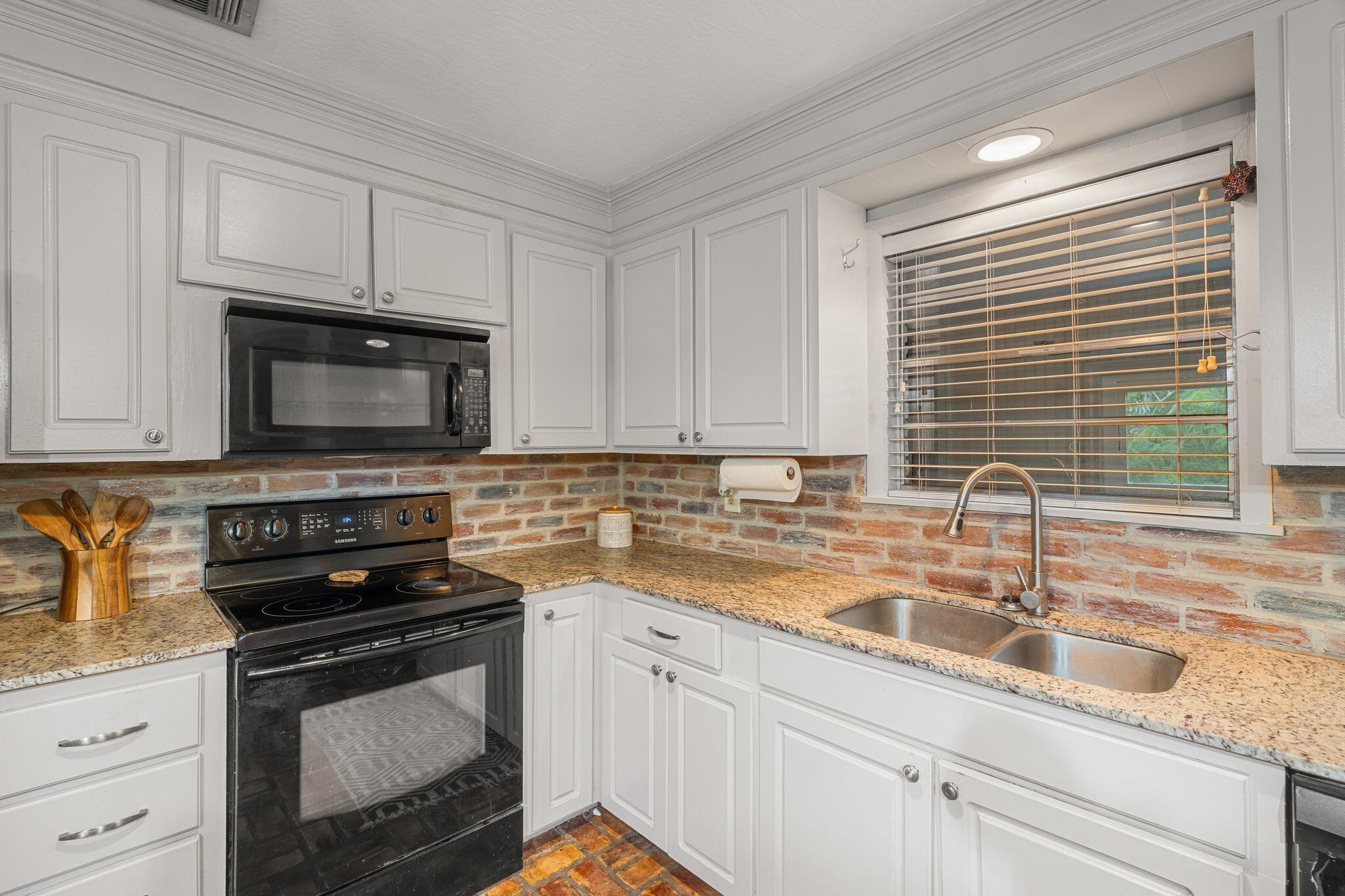 219 Davis Road Petal, MS 39465 - Photo 21 of 53 Gallery Image 21