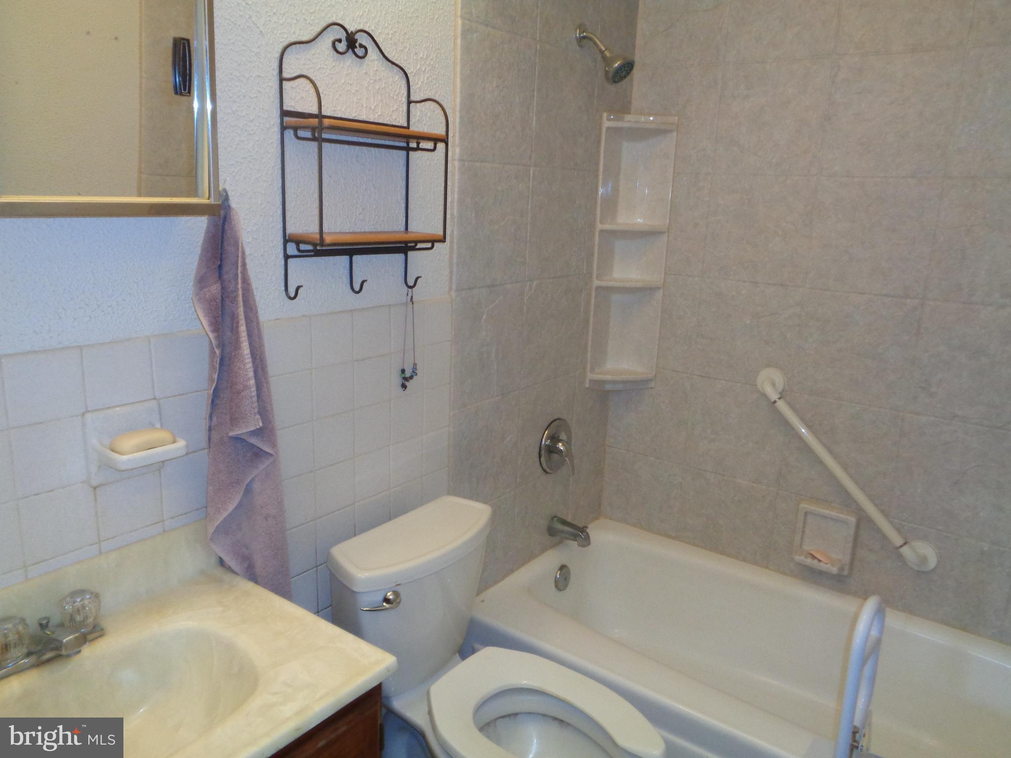 678 Firetower Road Port Deposit, MD 21904 - Photo 20 of 42 Hall Bathroom