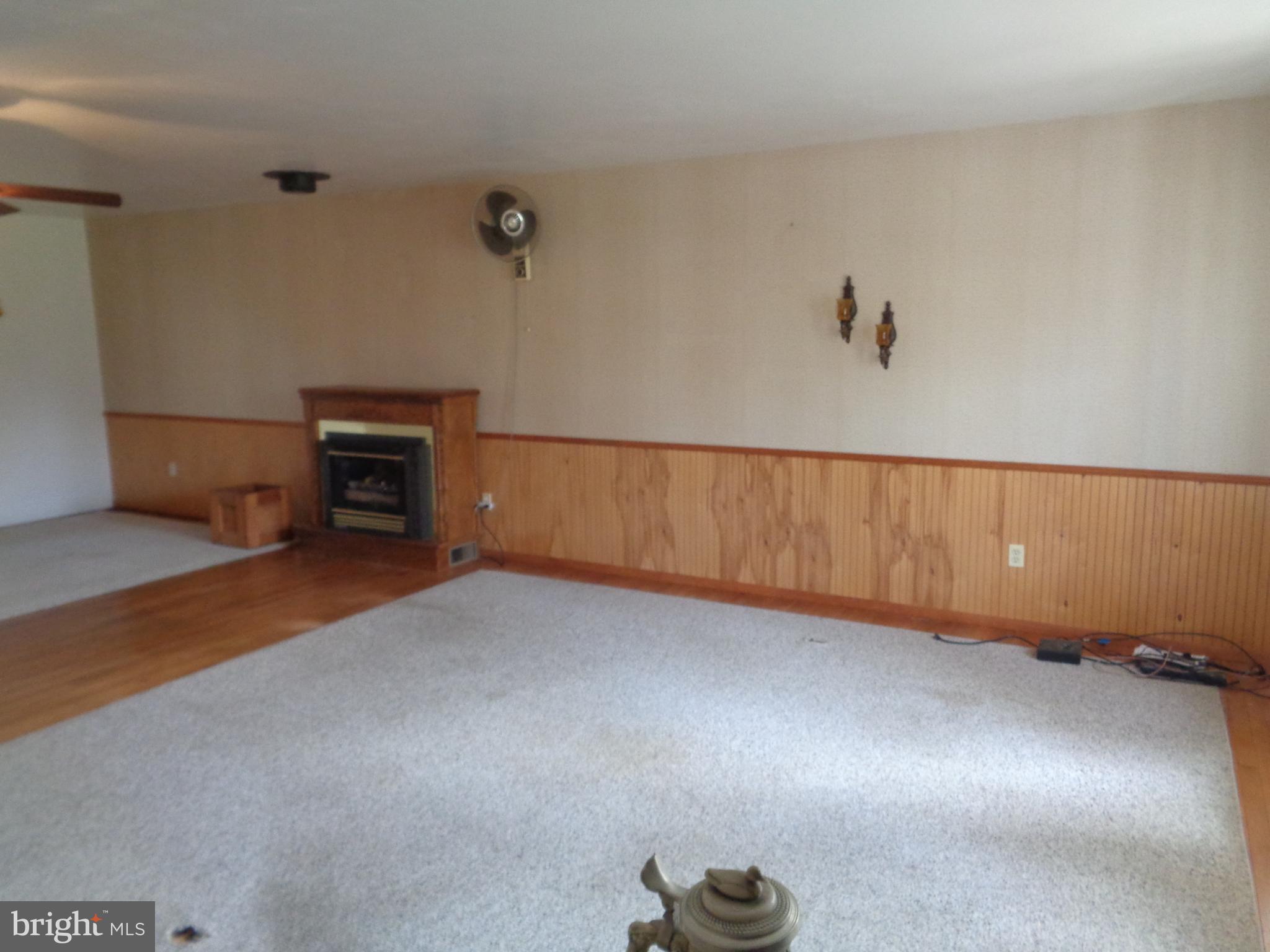 678 Firetower Road Port Deposit, MD 21904 - Photo 4 of 42 Living Room