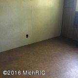460 Lee Decatur, MI 49045 - Photo 6 of 12 27