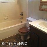460 Lee Decatur, MI 49045 - Photo 7 of 12 28