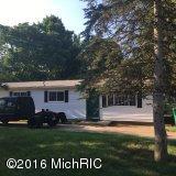 460 Lee Decatur, MI 49045 - Photo 8 of 12 29