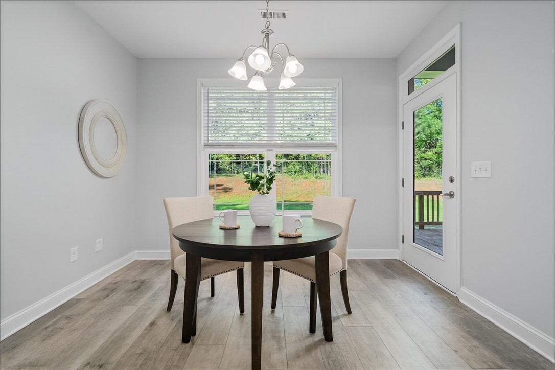 618 Motor Boat Way Seneca, SC 29672 - Photo 5 of 49 virtually staged