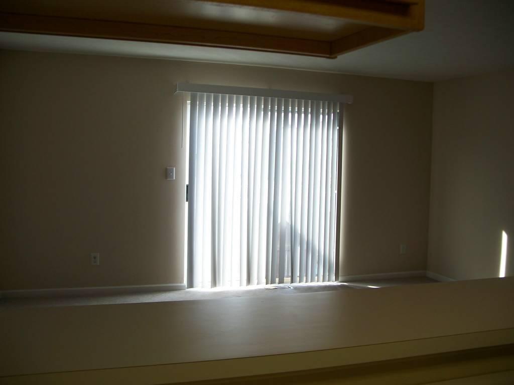 8426 Hague Road, Unit 11 Indianapolis, IN 46256 - Photo 7 of 9 Gallery Image 7