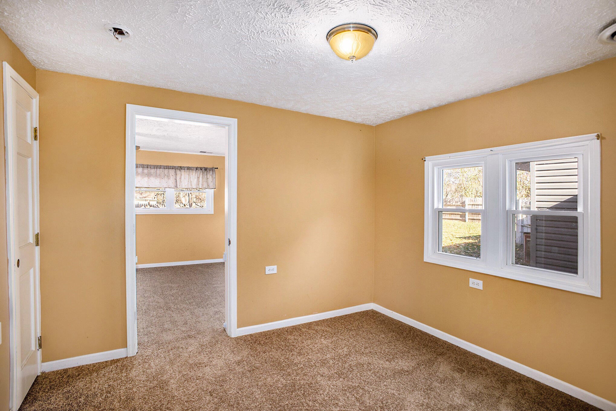 2015 Forest Road Lansing, MI 48910 - Photo 9 of 50 Den