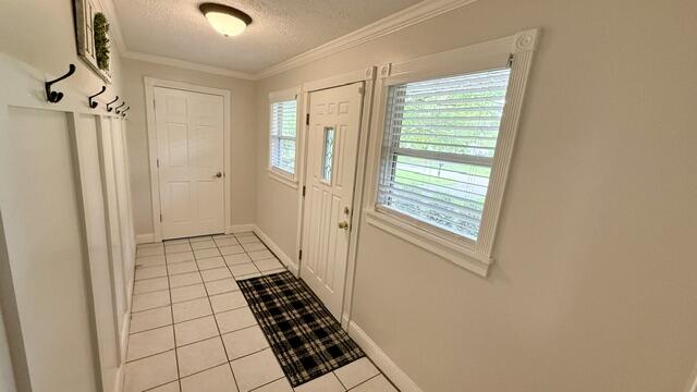 9755 North Country Club Road Piqua, OH 45356 - Photo 3 of 46