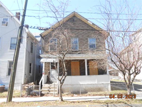 74 Russell Street West Springfield, MA 01089 - Photo 1 of 10 Gallery Image 1