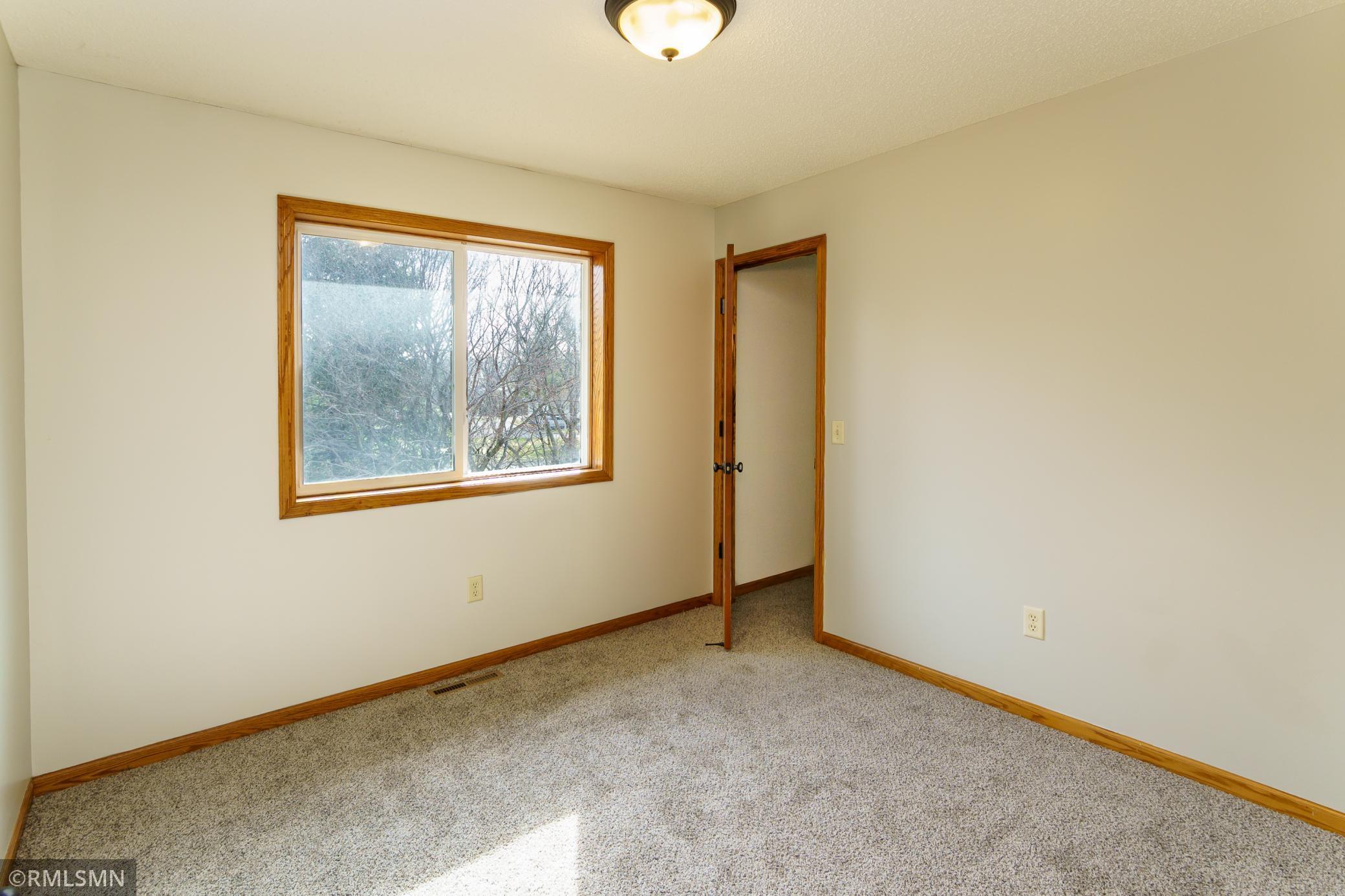 14556 Blackberry Way Rosemount, MN 55068 - Photo 17 of 34