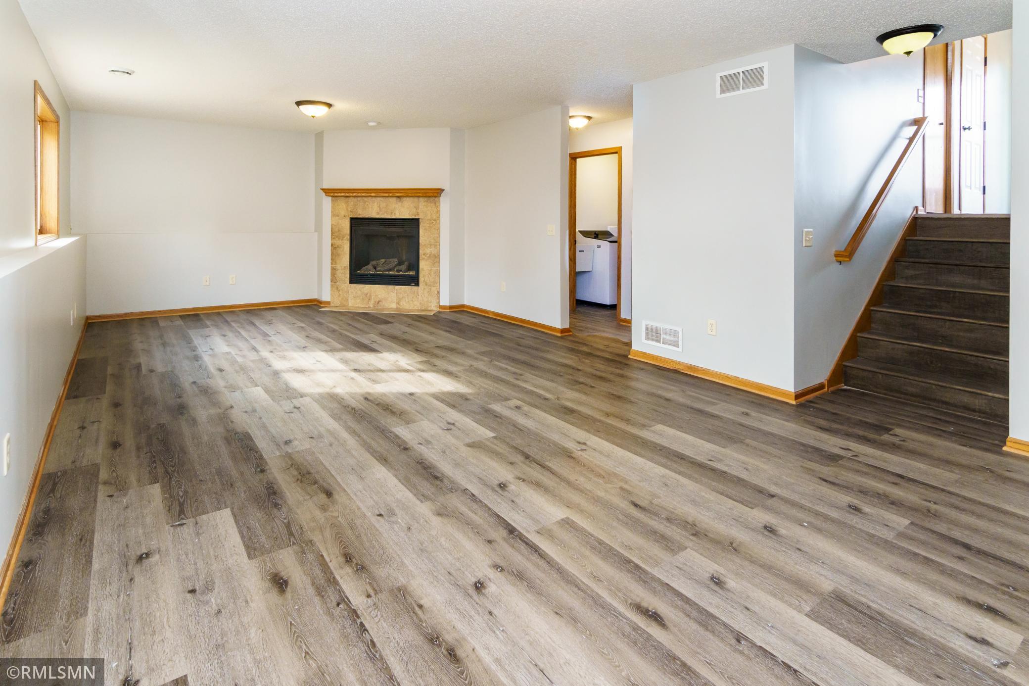 14556 Blackberry Way Rosemount, MN 55068 - Photo 22 of 34
