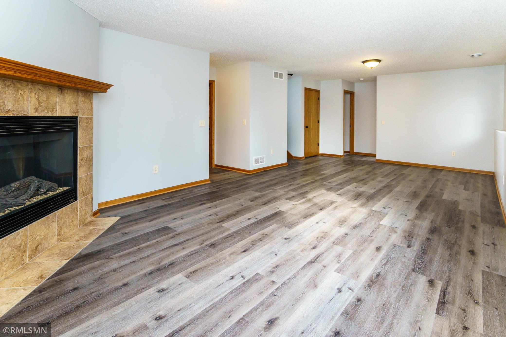 14556 Blackberry Way Rosemount, MN 55068 - Photo 24 of 34