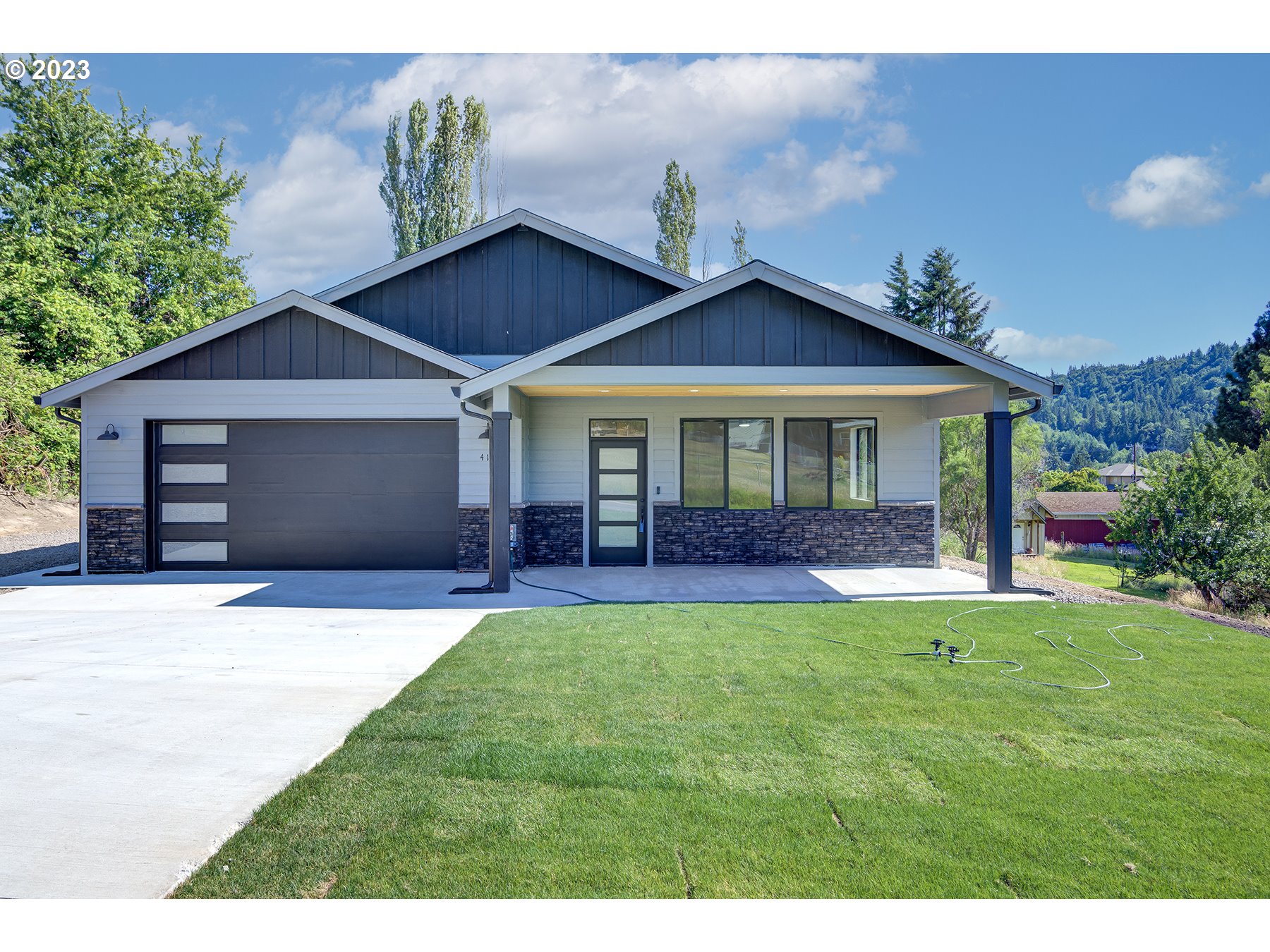 419 Modrow Road Kalama, WA 98625 - Photo 1 of 28 Gallery Image 1