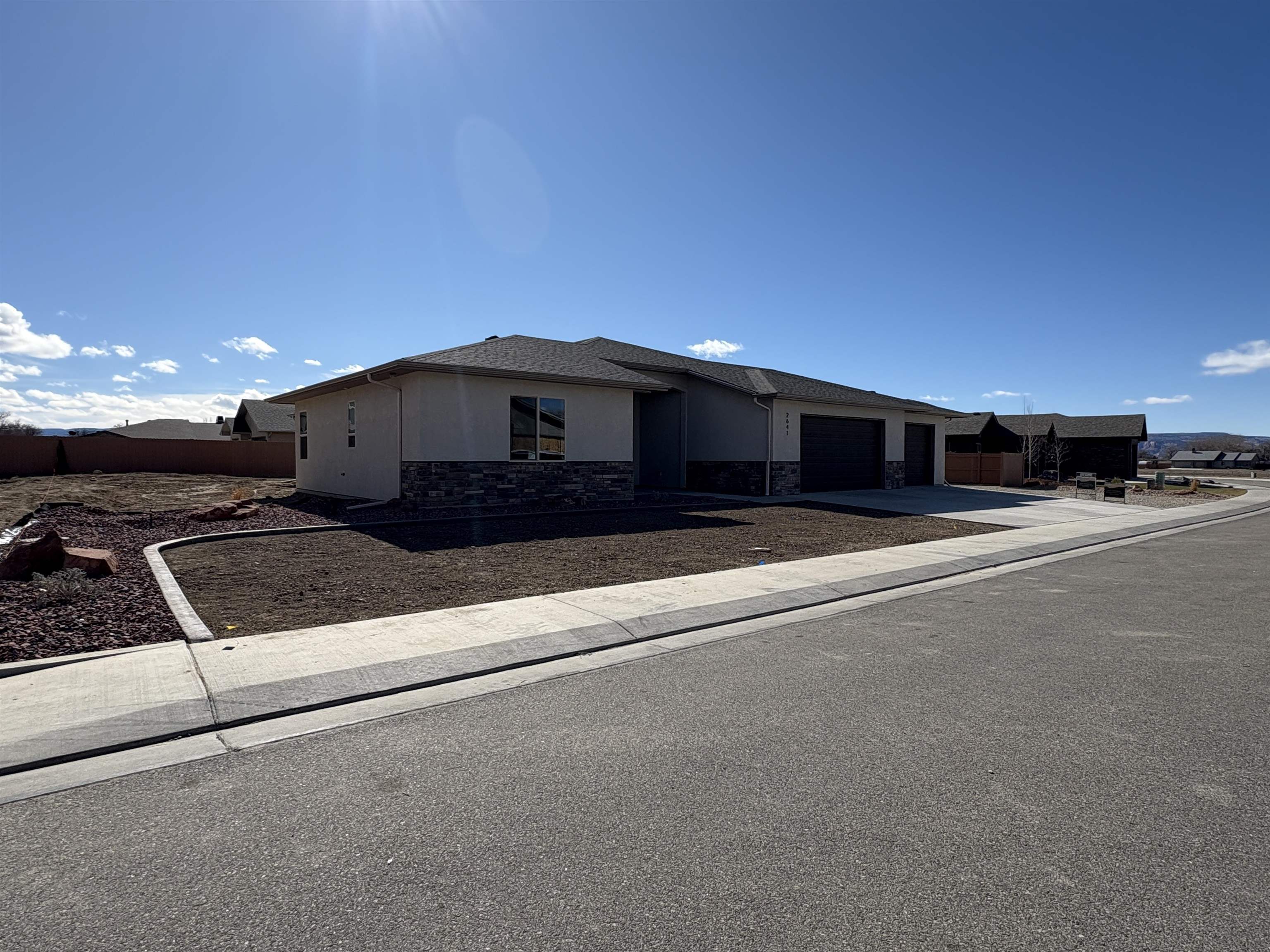 2641 Emerald Ridge Lane Grand Junction, CO 81506 - Photo 3 of 42 a view of a car garage