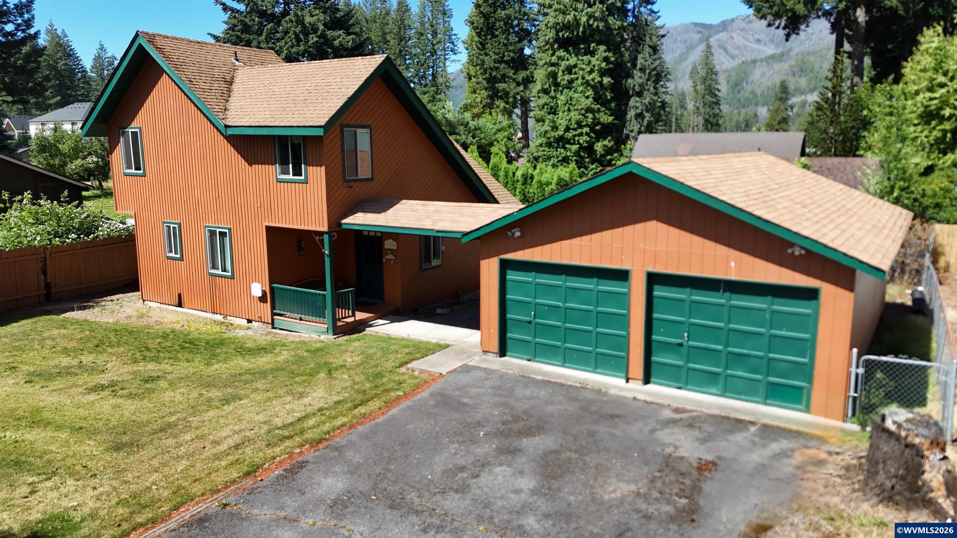 125 North Patton Road Detroit, OR 97342 - Photo 1 of 46