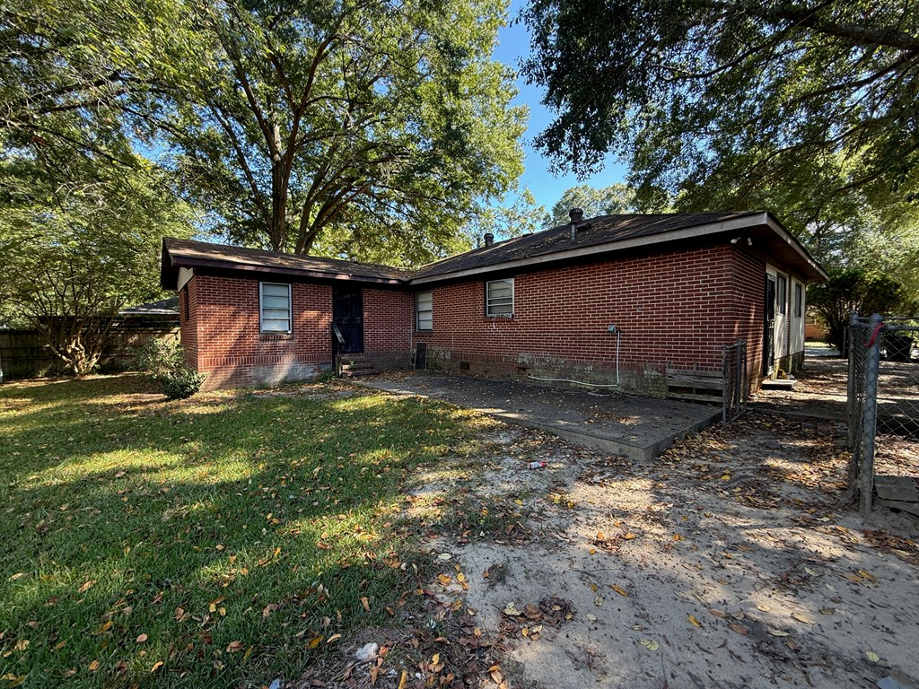 3001 Plantation Road Columbus, GA 31903 - Photo 28 of 31 Back Patio