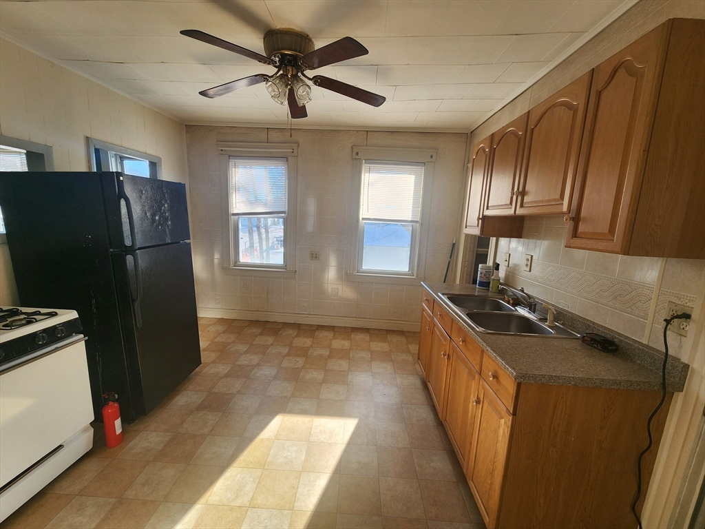 840 Bedford Street, Unit 2 Whitman, MA 02382 - Photo 14 of 20