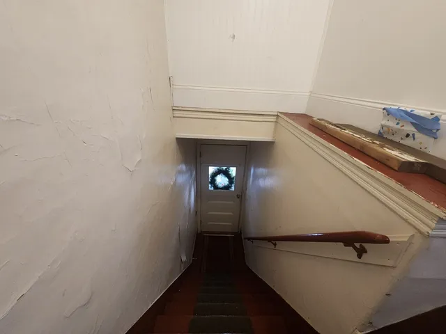 $2,000 | 840 Bedford Street, Unit 2, Whitman, MA 02382