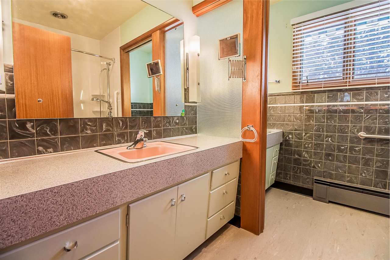 2025 South Blake Road Spokane Valley, WA 99216 - Photo 10 of 20