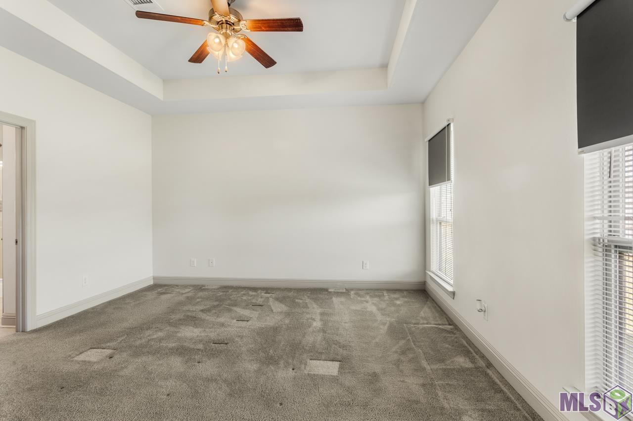 17604 Hoods Ridge Drive Prairieville, LA 70769 - Photo 4 of 12