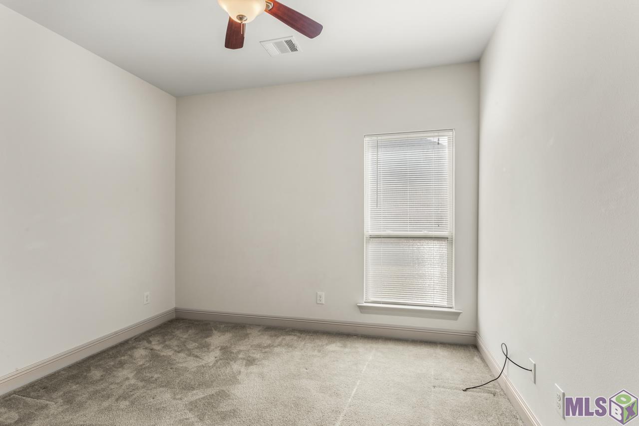 17604 Hoods Ridge Drive Prairieville, LA 70769 - Photo 9 of 12