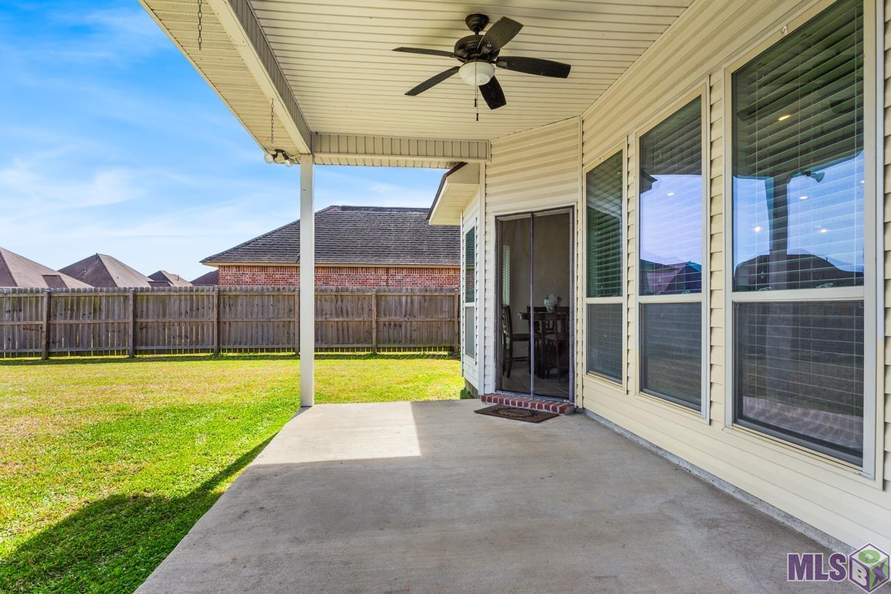 17604 Hoods Ridge Drive Prairieville, LA 70769 - Photo 10 of 12