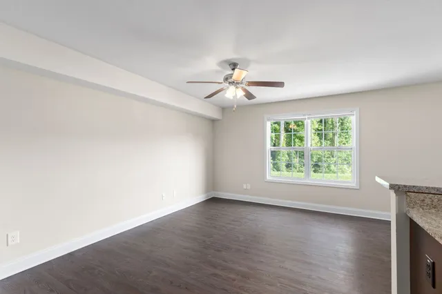 $1,405 | 1552 Tylertown Road, Unit 203, Clarksville, TN 37040