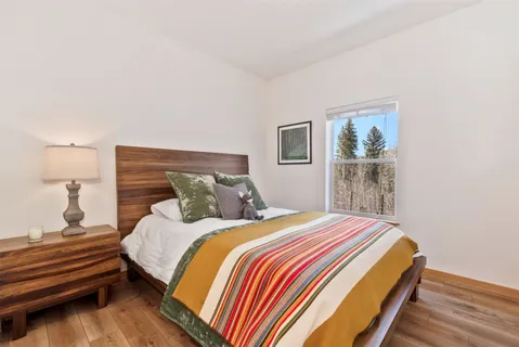 $775,000 | 32404 Ute Trail, Oak Creek, CO 80467