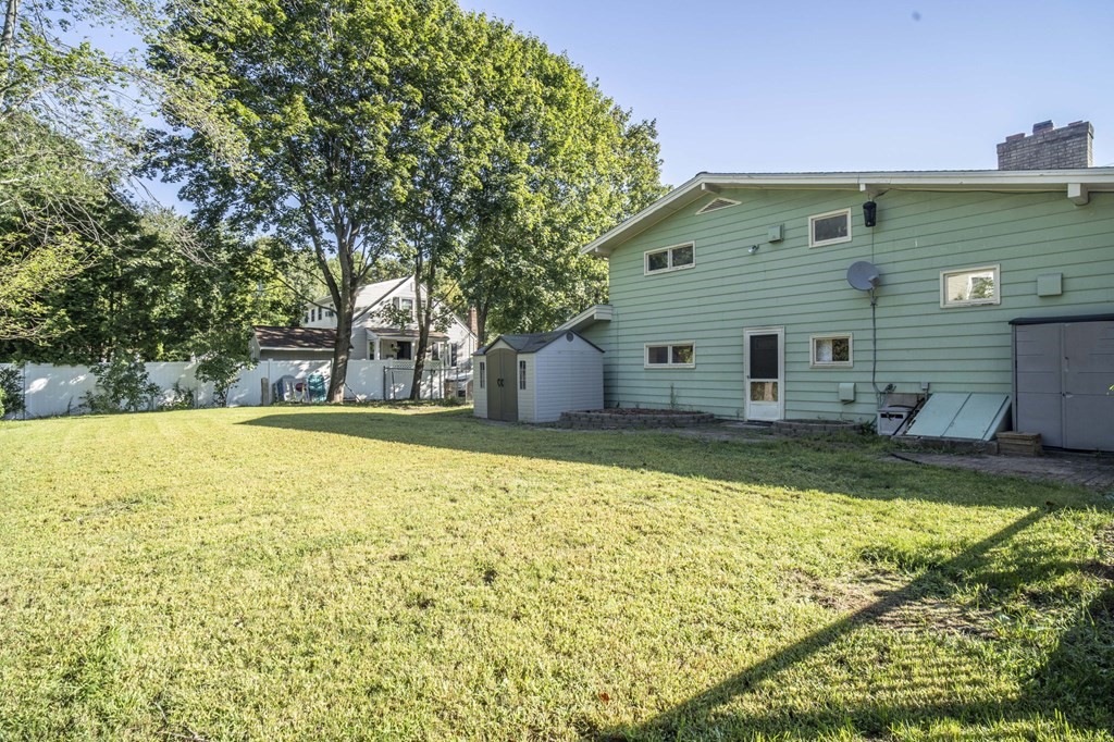 11 Bliss Road Bellingham, MA 02019 - Photo 9 of 42 Gallery Image 9