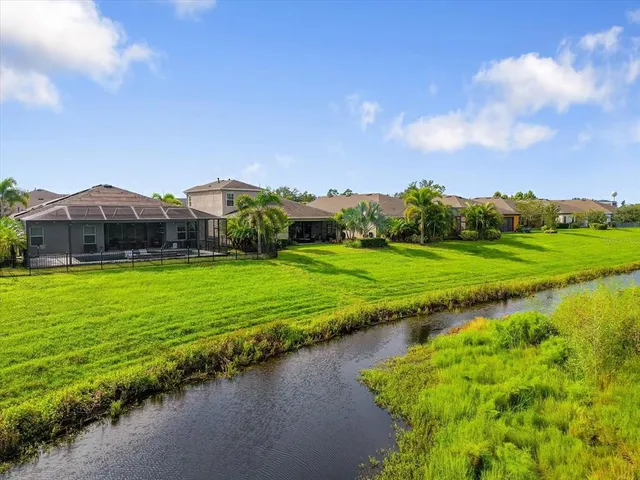 $725,000 | 6502 Maiden Sea Drive, Apollo Beach, FL 33572