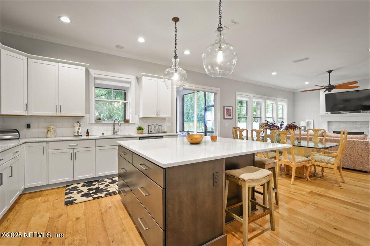 740 Paradise Lane Atlantic Beach, FL 32233 - Photo 16 of 38 a kitchen with lots of counter top space and appliances