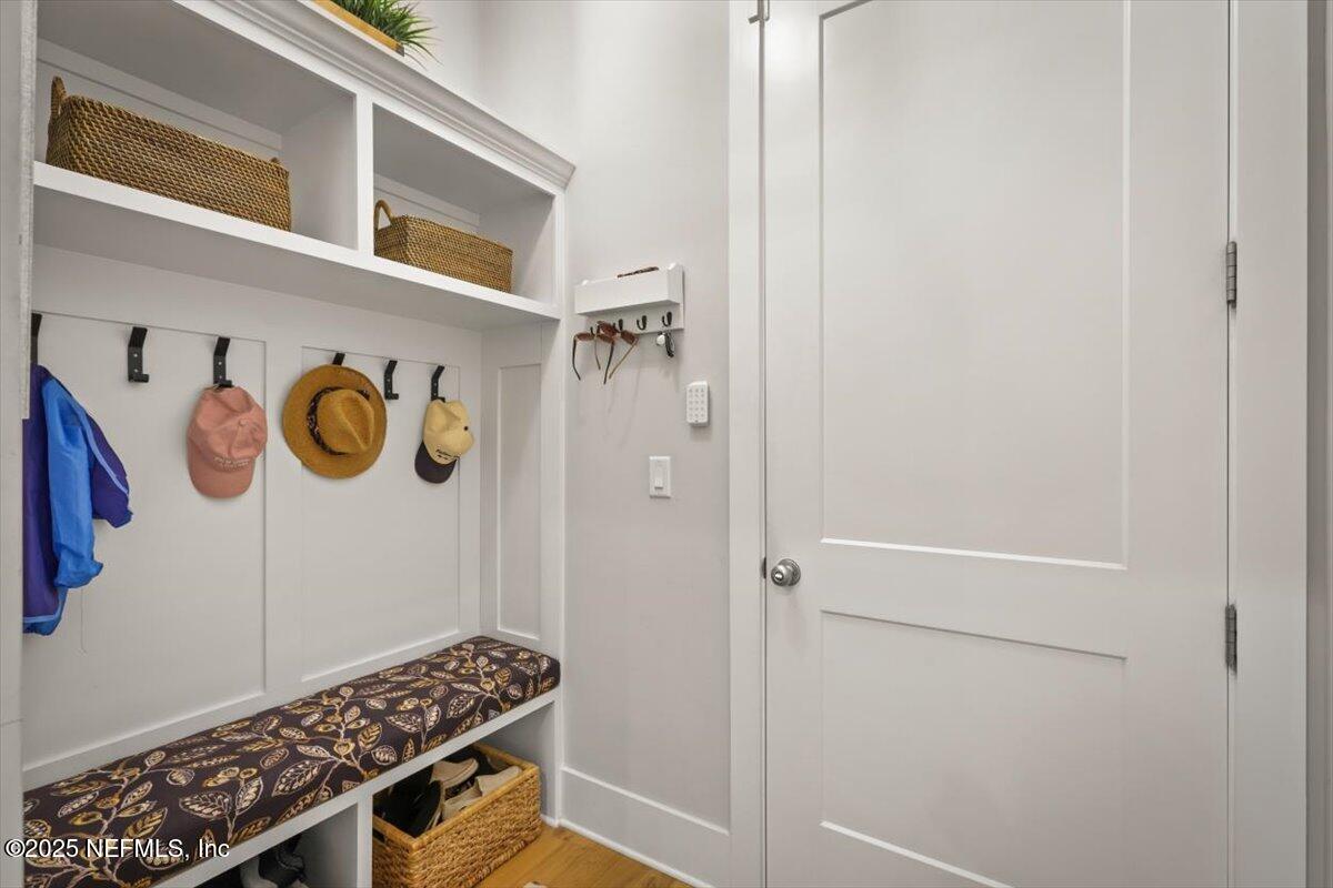 740 Paradise Lane Atlantic Beach, FL 32233 - Photo 19 of 38 26-JAXREP_740_Paradise_Ln_Atlantic_Beach