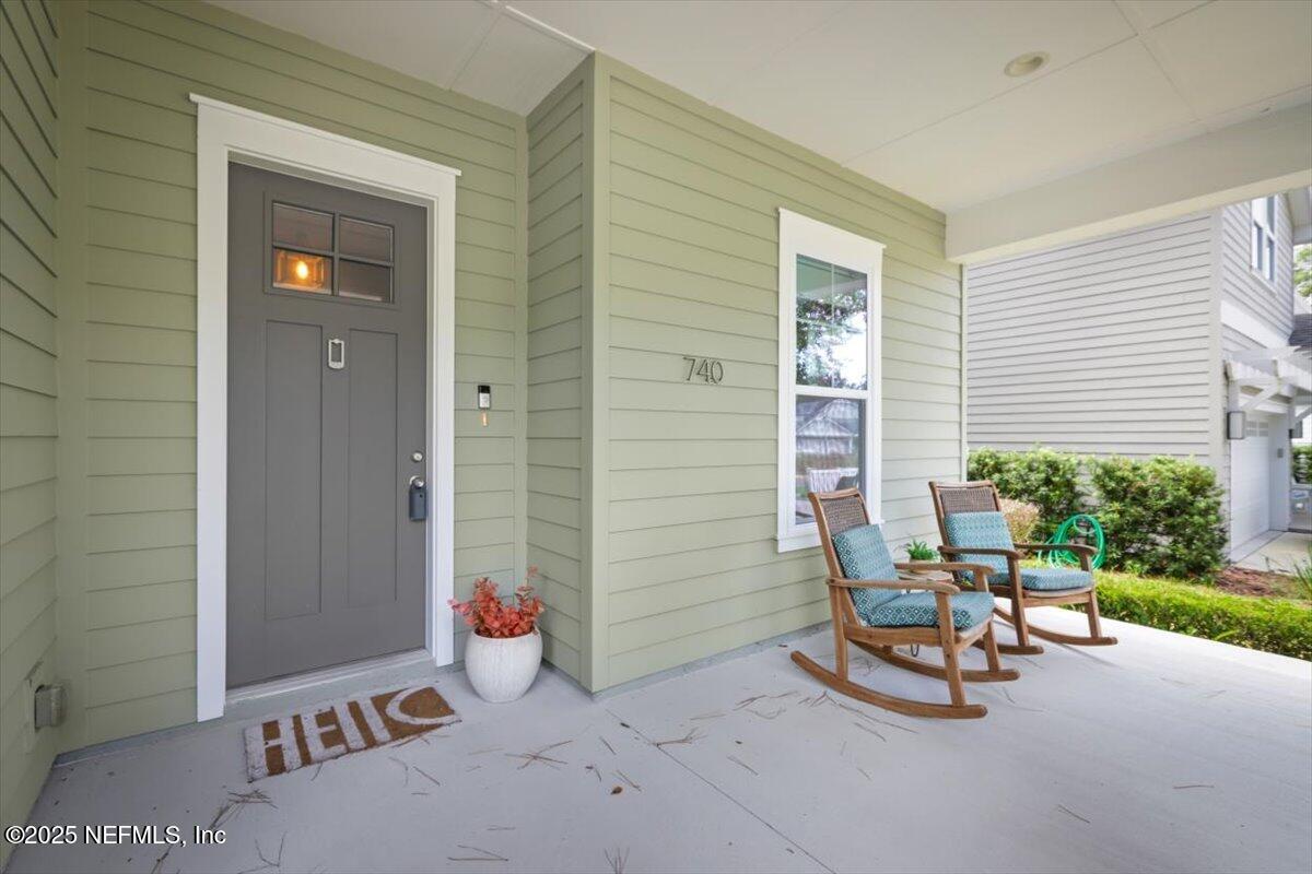 740 Paradise Lane Atlantic Beach, FL 32233 - Photo 2 of 38 04-JAXREP_740_Paradise_Ln_Atlantic_Beach