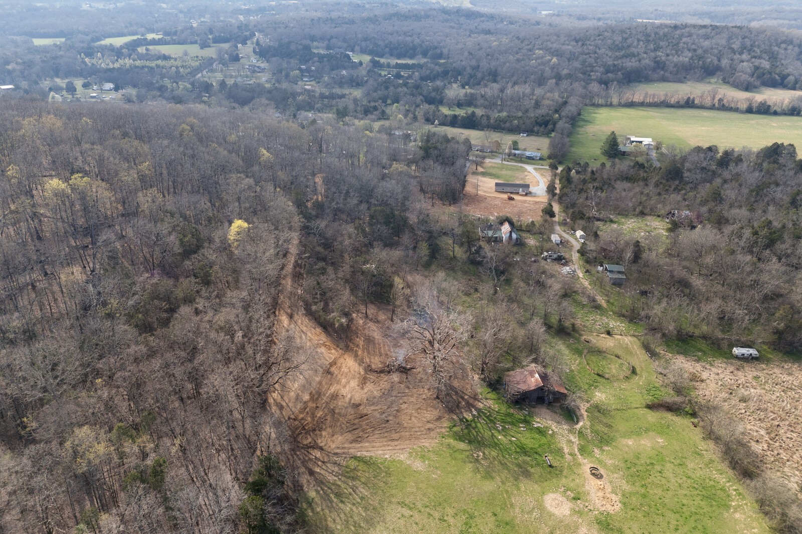1351 Beasleys Bend Road Lebanon, TN 37087 - Photo 9 of 11 a view of a yard