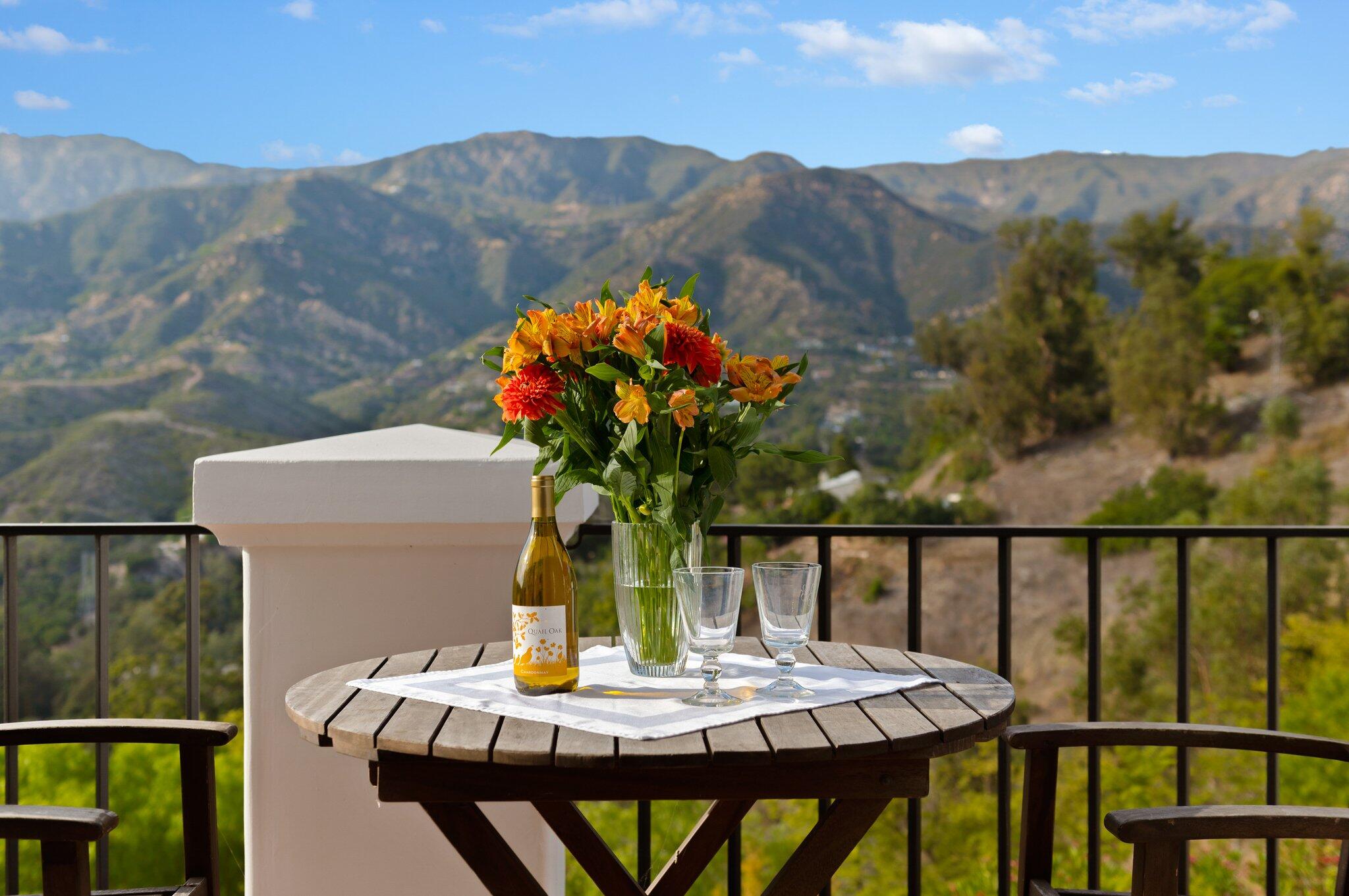 130 Via Alicia Santa Barbara, CA 93108 - Photo 10 of 16 a view of a table and chairs in patio