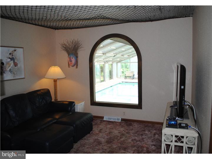 140 Fairhill Road Hatfield, PA 19440 - Photo 3 of 13 Dining Room