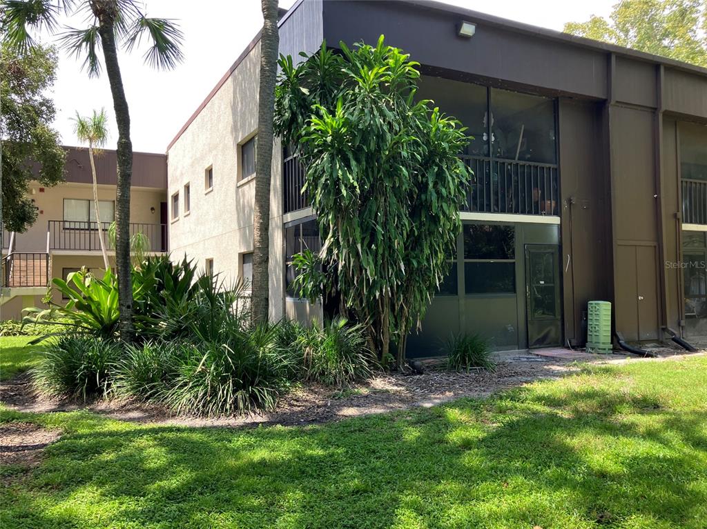 11703 Raintree Village Boulevard, Unit B Temple Terrace, FL 33617 - Photo 48 of 60