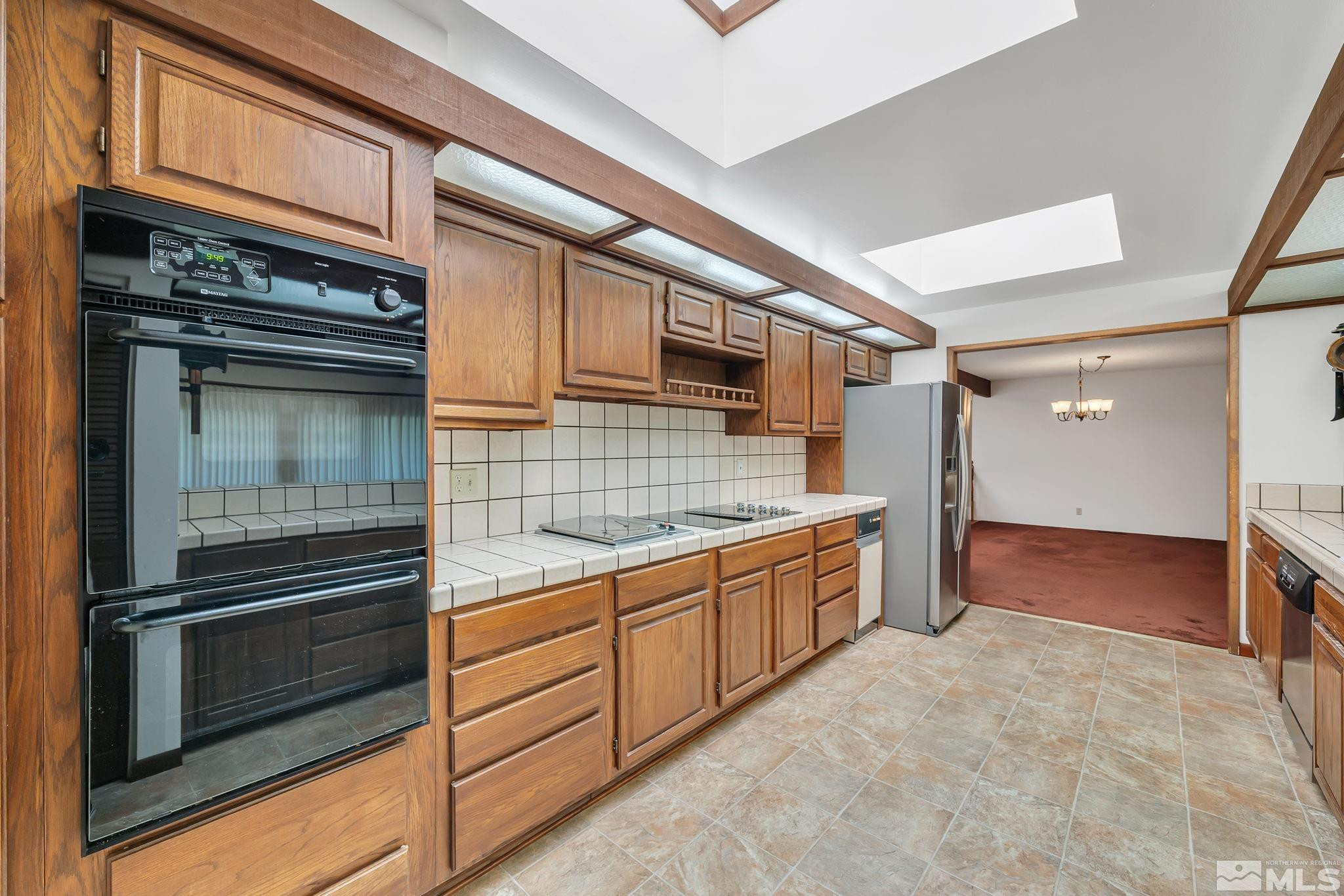 3351 Skyline Boulevard Reno, NV 89509 - Photo 12 of 35 Photo 12