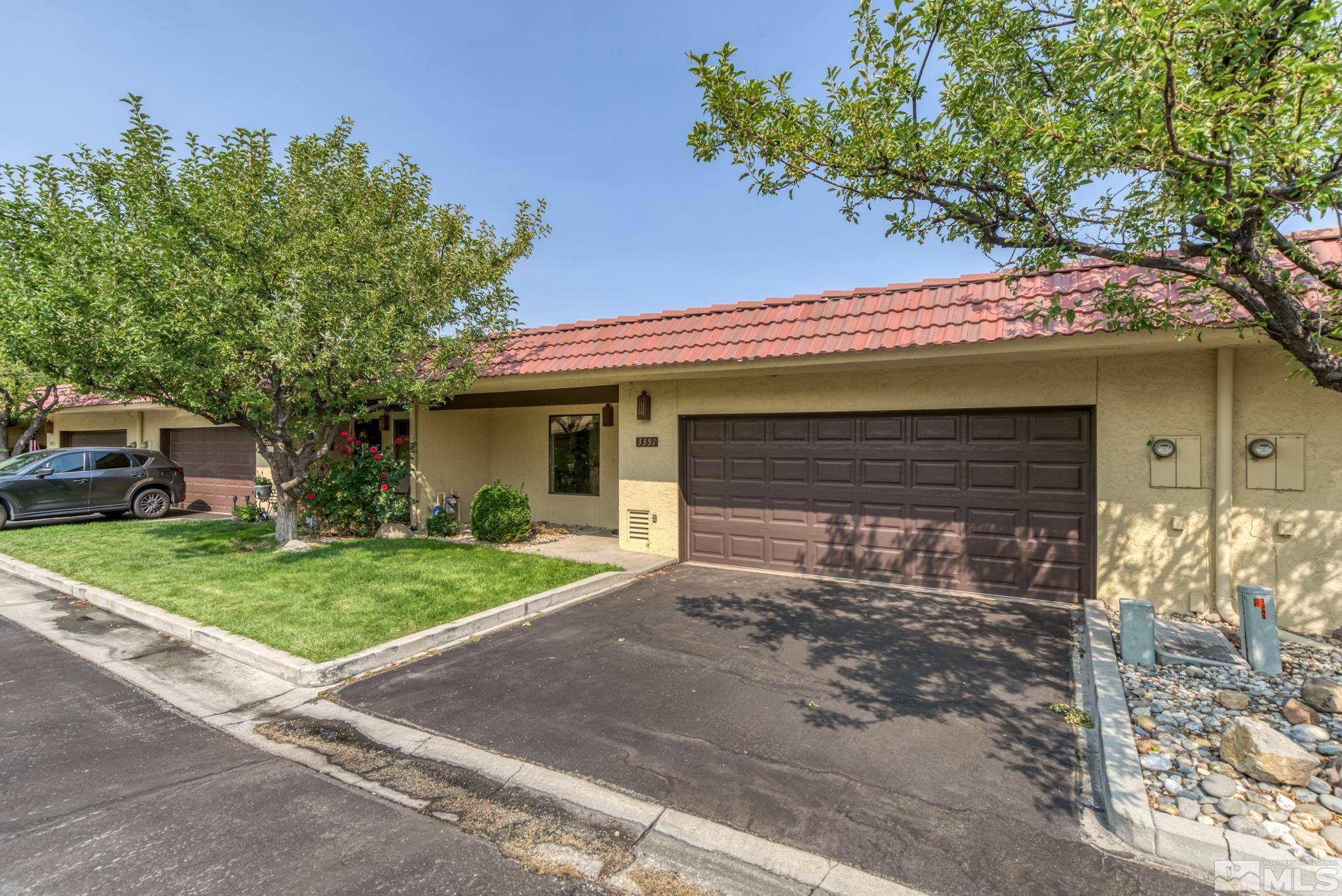 3351 Skyline Boulevard Reno, NV 89509 - Photo 3 of 35 Photo 3