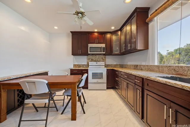 $2,949,900 | 41-51 Hinalea Street, Waimanalo, HI 96795