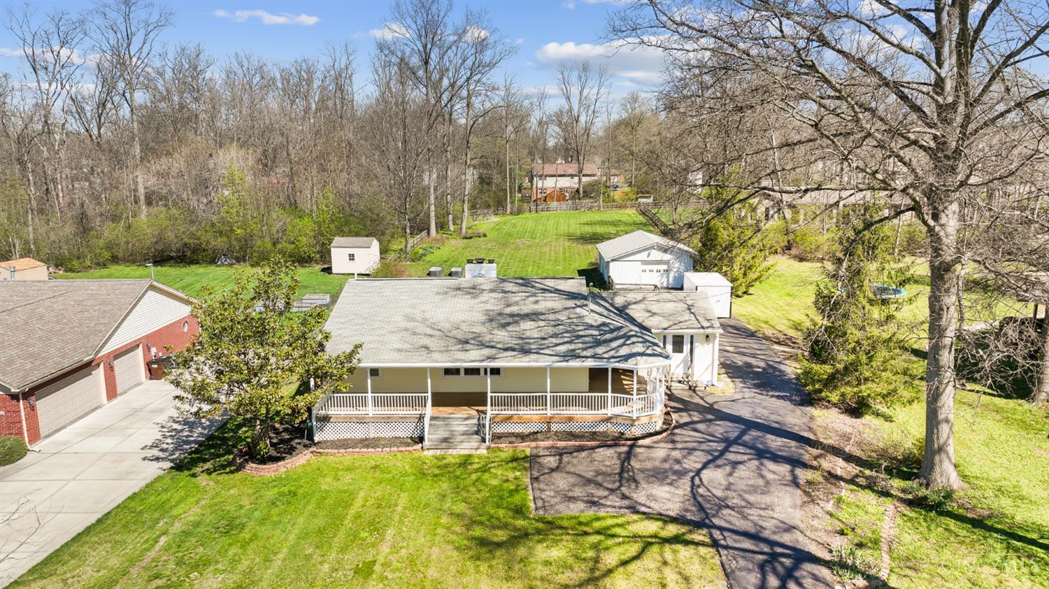 1014 Gaskins Road Cincinnati, OH 45245 - Photo 3 of 71