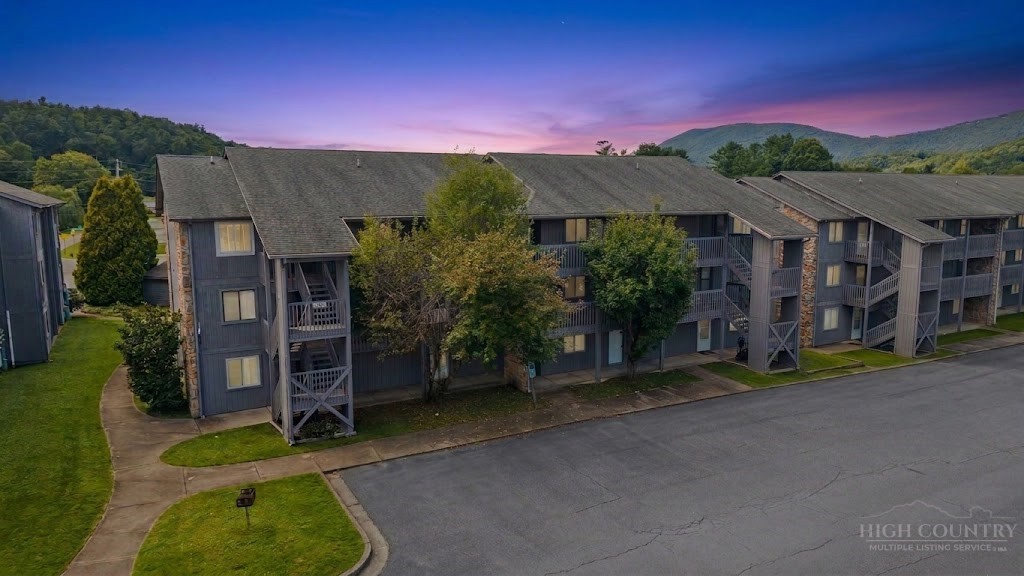 160 Zeb Street, Unit C104 Boone, NC 28607 - Photo 1 of 23 Gallery Image 1